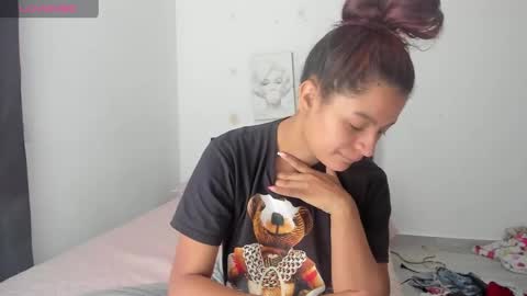 charlotte_hot47 online show from January 6, 5:38 pm