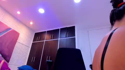 Charlotte Icee online show from February 12, 5:37 pm