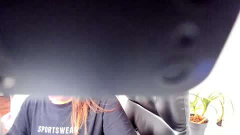 Laura online show from February 18, 5:45 pm