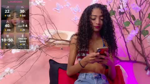 CHARLOTTE online show from May 20, 11:51 am