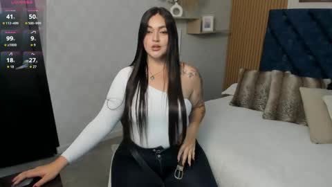 Charlotte Mayers online show from May 19, 3:41 pm