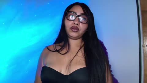 Snapshot of charlotte_princess_1 chatting on February 7, 6:24 am charlotte_princess_1 online show from February 7, 6:24 am