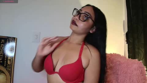 charlotte_princess_1 online show from March 16, 7:45 am
