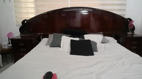 Charlotte   online show from November 18, 7:15 pm