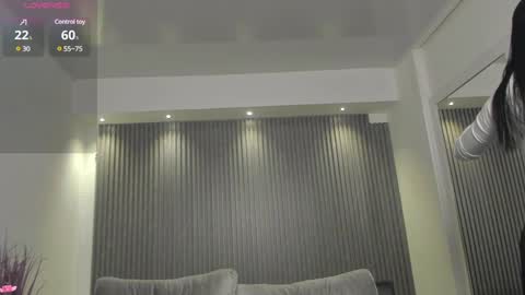 Snapshot of charlotte_whitee1 chatting on February 7, 11:12 am Charlotte Everyday From 0700 to 1300 Col Time online show from February 7, 11:12 am