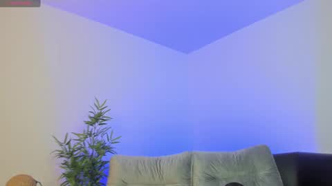 Snapshot of charlotte_whitee1 chatting on March 6, 11:14 am Charlotte Everyday From 0700 to 1300 Col Time online show from March 6, 11:14 am