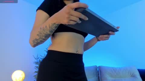 Snapshot of charlotte_whitee1 chatting on February 24, 11:19 am Charlotte Everyday From 0700 to 1300 Col Time online show from February 24, 11:19 am