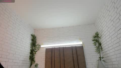 Snapshot of charlotte_whitee1 chatting on March 4, 10:57 am Charlotte Everyday From 0700 to 1300 Col Time online show from March 4, 10:57 am