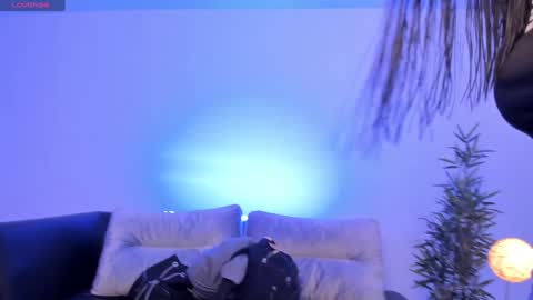 Snapshot of charlotte_whitee1 chatting on February 4, 11:05 am Charlotte Everyday From 0700 to 1300 Col Time online show from February 4, 11:05 am