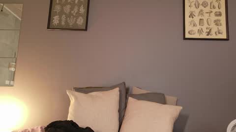charlottee_love_ online show from May 25, 12:15 pm