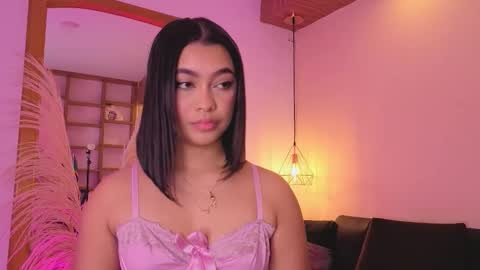 Charlote online show from March 27, 3:19 am