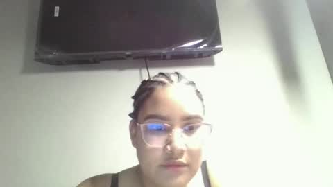 charlottequeen_21 online show from May 11, 2:02 am