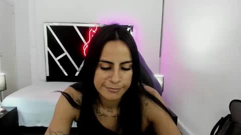    online show from October 28, 8:57 pm