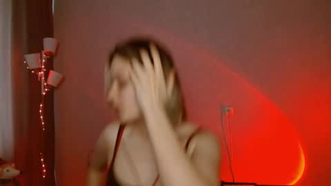 Michelle  online show from January 17, 6:36 am