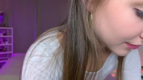 Kaylee online show from October 10, 3:50 pm