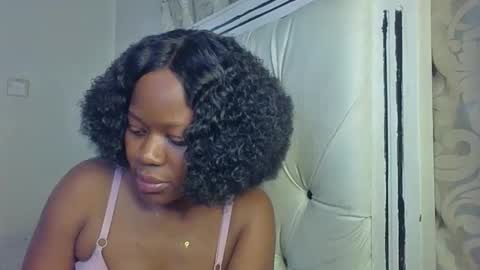 charming_kittie online show from September 27, 9:22 pm