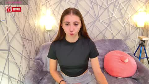 Snapshot of charming_lia chatting on September 30, 6:02 pm CharmingLIA online show from September 30, 6:02 pm