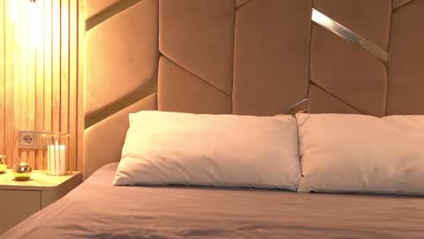 Ira online show from October 9, 1:04 pm