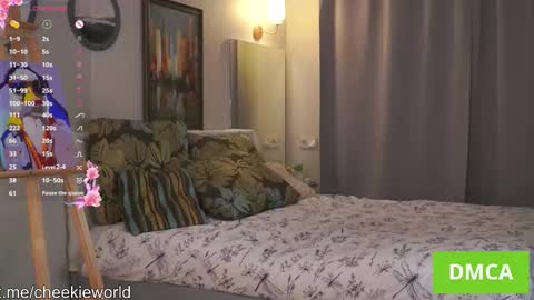 Lia online show from October 26, 5:30 pm