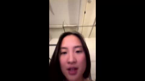 Snapshot of chellybear101 chatting on December 16, 2:25 am chellybear101 online show from December 16, 2:25 am