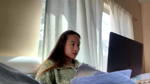 Snapshot of chellybear101 chatting on February 10, 7:17 pm chellybear101 online show from February 10, 7:17 pm