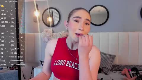 chelsea_bolton_ online show from May 26, 12:48 pm