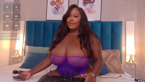   online show from October 29, 8:22 pm