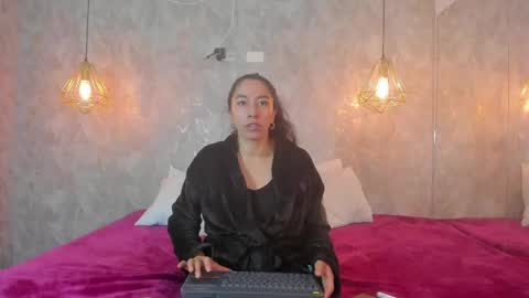 CHENOVA online show from May 21, 4:05 pm