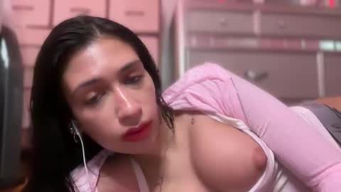 cherliecarmen online show from January 27, 4:33 pm