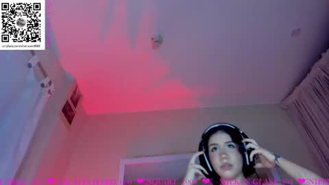 Allyss online show from February 13, 1:29 am