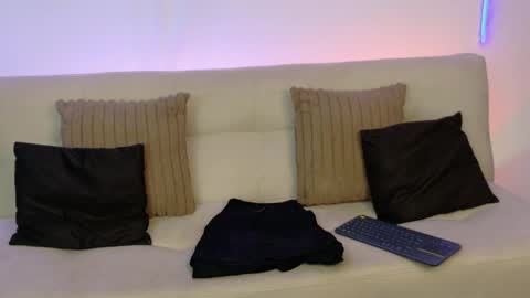 cherry online show from April 22, 3:58 am