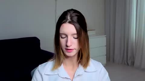 cherry_fellya online show from October 5, 6:18 am
