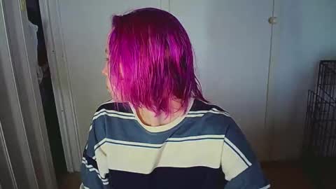 cherrybaby_0 online show from February 17, 5:51 am