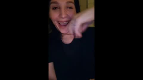 GiaBellaxoxo online show from January 9, 2:27 am