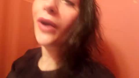 GiaBellaxoxo online show from March 6, 4:49 pm