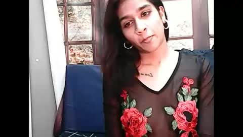 leah online show from February 20, 5:33 am