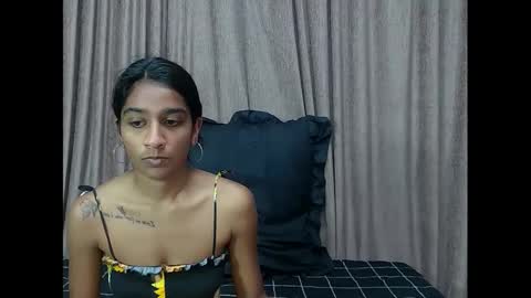 leah online show from January 19, 8:18 am