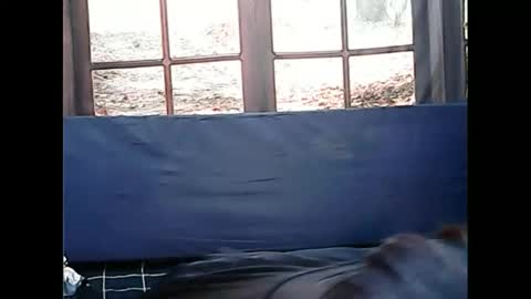 leah online show from February 8, 5:18 am