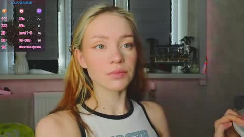 Lysia online show from May 16, 2:05 pm