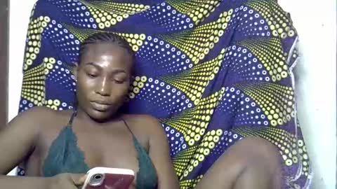 cherrywetpussy online show from December 19, 11:41 pm