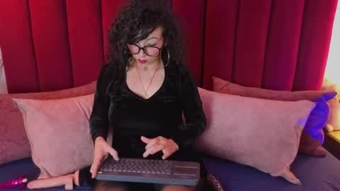 CHIARA online show from May 2, 12:52 pm