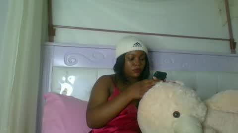 Queen online show from February 9, 11:01 am