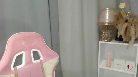 CRISTINE3. online show from May 22, 1:58 am