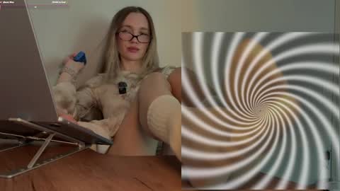 Goddess Vika - owner of all ur money online show from May 5, 3:04 pm