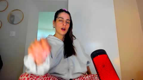 yoursensualparadise online show from March 7, 9:11 pm