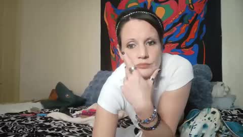 ChinaCove online show from April 7, 10:34 pm