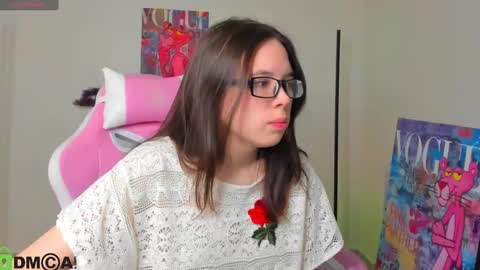 chio_mio online show from February 25, 10:15 am