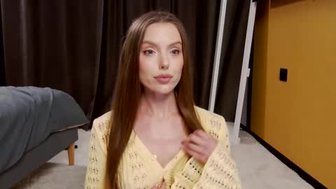 Follow My New account online show from September 23, 2:32 am