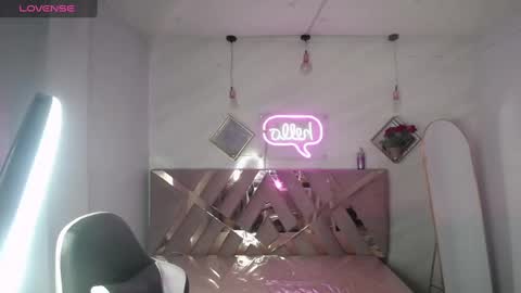Hi Stream 1500 to 2100 online show from October 2, 9:09 pm