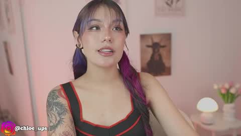 Chloe  online show from May 30, 6:00 am